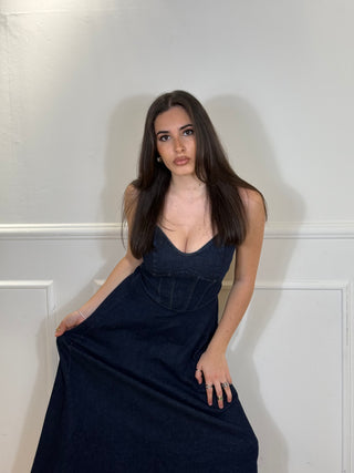 ABITO DENIM A RUOTA