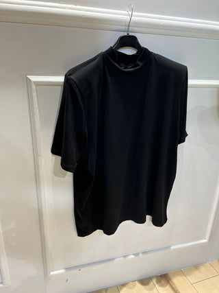 T-SHIRT OVER SPALLINE